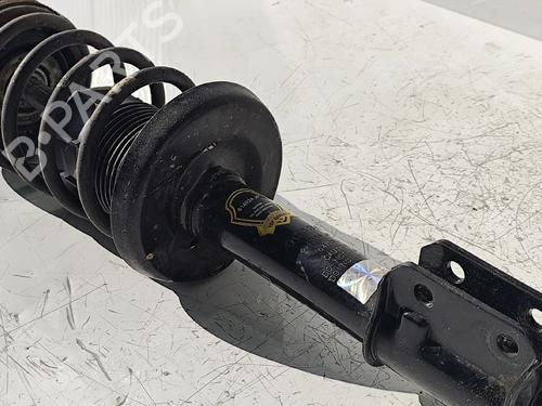 Used Right front shock absorber Right front shock absorber 38393738 38393738