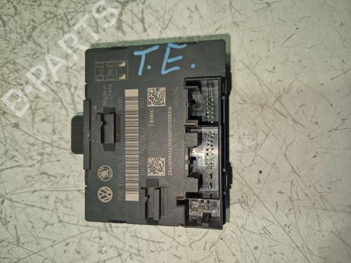 Used Electronic module Electronic module 38461615 38461615