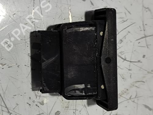 Used Right front window switch Right front window switch 38471602 38471602