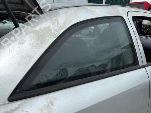 Used Rear right quarter glass Rear right quarter glass 38536790 38536790