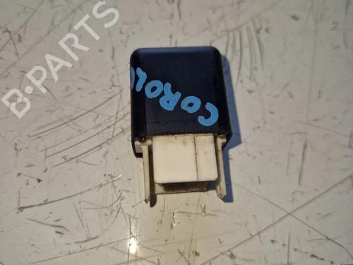 Switch TOYOTA COROLLA Compact (_E11_) 2.0 D (CE110_, CE110R) | BP38649380I30 - Image 4