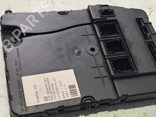 Used Fuse box Fuse box 38784154 38784154