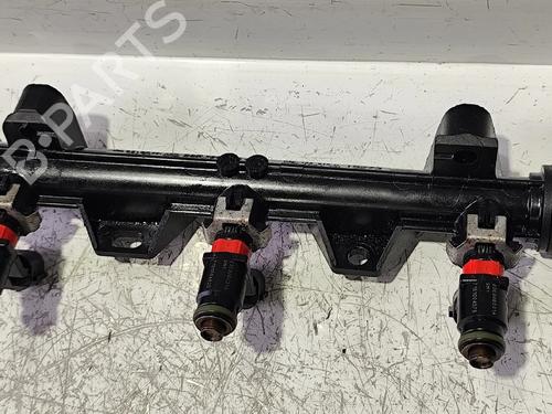 Used Injection rail Injection rail 38816258 38816258