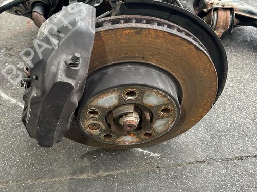 Used Left front steering knuckle Left front steering knuckle VW TOUAREG (7LA, 7L6, 7L7) 3.0 V6 TDI (225 hp) 38920576 38920576