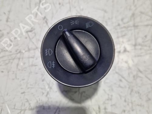 Used Headlight switch Headlight switch 39136061 39136061