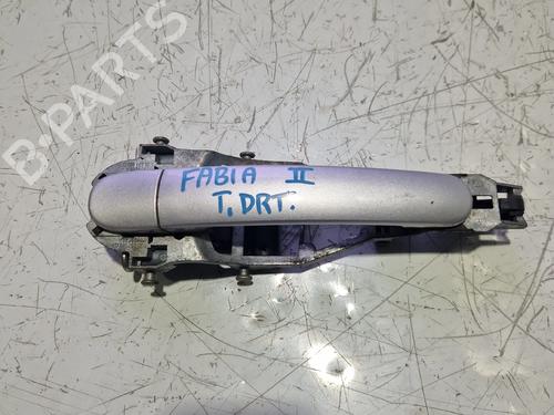 Used Rear right exterior door handle Rear right exterior door handle 39136067 39136067