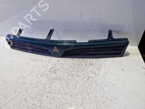 Used Grille Grille 39147156 39147156