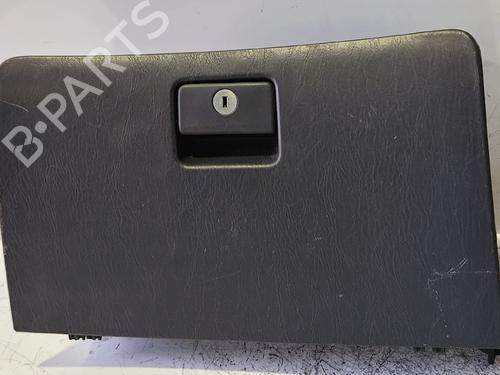 Used Glove box Glove box 39172592 39172592
