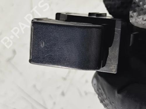 Used Right front window switch Right front window switch 39201086 39201086