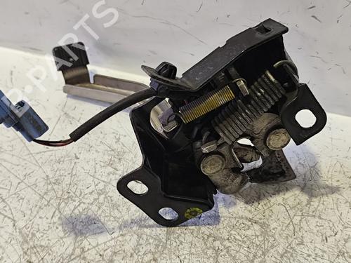 Fechadura do capot Fechadura do capot HONDA CIVIC IX (FK) 1.4 i-VTEC (FK1) (99 hp) 39411484 39411484