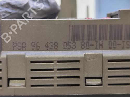 Fuse box CITROËN C5 I (DC_) 2.0 HDi (DCRHZB, DCRHZE) | BP39475679E1 - Image 7