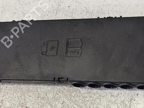 Used Fuse box Fuse box 39593531 39593531