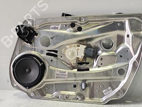 Used Front right window mechanism Front right window mechanism MERCEDES-BENZ C-CLASS (W204) [2007-2015] 39616852 39616852