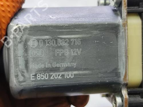 Right front window motor PORSCHE MACAN (95B) 3.0 S Diesel | BP39620974E20 - Image 5