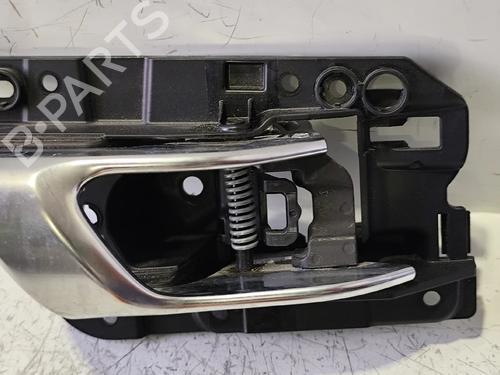 Used Front right interior door handle Front right interior door handle 39620975 39620975