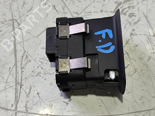 Used Right rear window switch Right rear window switch 39620976 39620976