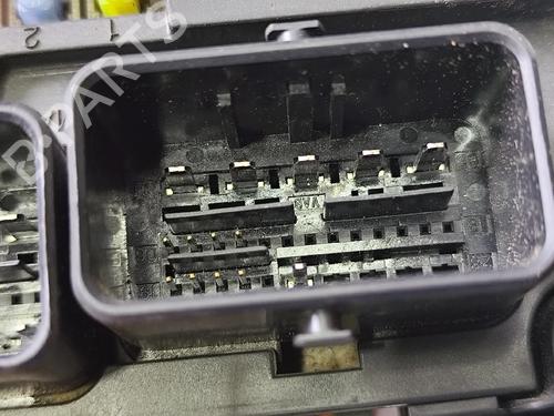 Fuse box CITROËN C5 II Break (RE_) 2.2 HDi (RE4HTE, RE4HT2) | BP39686167E1 - Image 6