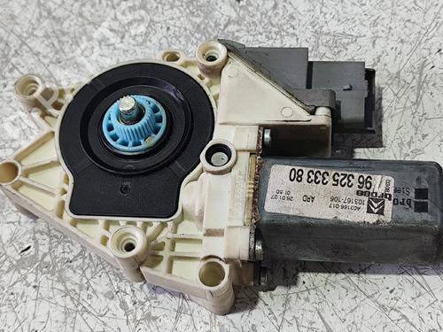 Used Right rear window motor Right rear window motor CITROËN C5 II Break (RE_) 2.2 HDi (RE4HTE, RE4HT2) (170 hp) 39689543 39689543