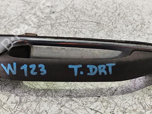 Højre bagtil udvendigt håndtag Højre bagtil udvendigt håndtag MERCEDES-BENZ 123 Saloon (W123) [1976-1985] 39715195 39715195