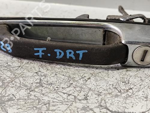 Højre fortil udvendigt håndtag Højre fortil udvendigt håndtag MERCEDES-BENZ 123 Saloon (W123) [1976-1985] 39715197 39715197