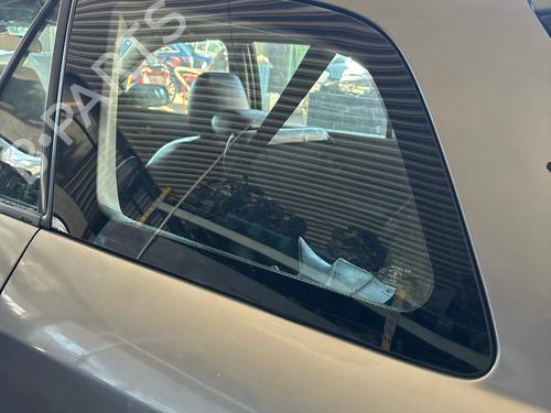 Panel rude bagtil venstre Panel rude bagtil venstre MAZDA 6 Station Wagon (GY) [2002-2008] 39748454 39748454