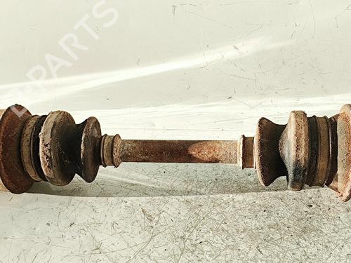 Drivaksel bagtil Højre Drivaksel bagtil Højre MERCEDES-BENZ 123 Saloon (W123) [1976-1985] 39887730 39887730