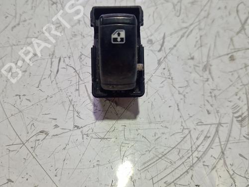 Used Right front window switch Right front window switch CHEVROLET LACETTI (J200) 1.4 16V (95 hp) 39945885 39945885