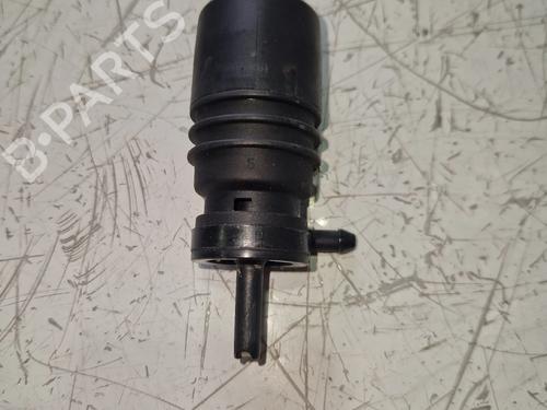 Used Washer pump Washer pump VW BORA I (1J2) 1.9 TDI (130 hp) 39951571 39951571