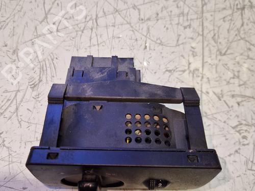 Headlight switch FORD FOCUS II (DA_, HCP, DP) 1.6 TDCi | BP39964044I24 - Image 2