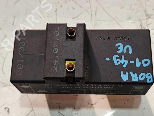 Used Electronic module Electronic module VW BORA I (1J2) 1.9 TDI (130 hp) 39976767 39976767