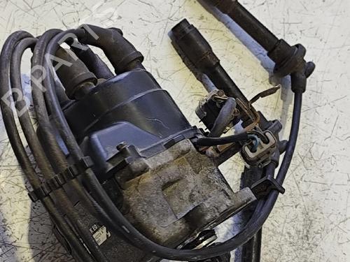 Used Ignition distributor Ignition distributor HONDA CIVIC VI Hatchback (EJ, EK) 1.4 LPG (90 hp) 39985491 39985491