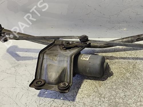 Used Front wiper motor Front wiper motor FORD FIESTA IV (JA_, JB_) 1.25 i 16V (75 hp) 39989260 39989260