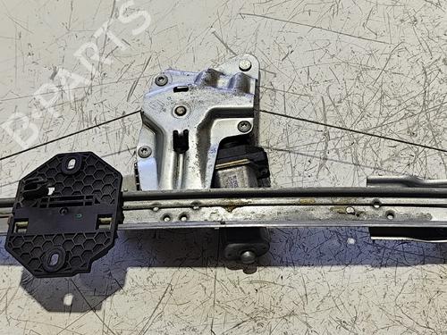 Used Front left window mechanism Front left window mechanism DACIA SANDERO II 1.0 SCe 75 (B8JC, B8JD, B8NC) (73 hp) 40024742 40024742