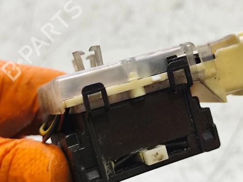 Headlight switch MAZDA 6 Station Wagon (GY) | BP40040012I24 - Image 4