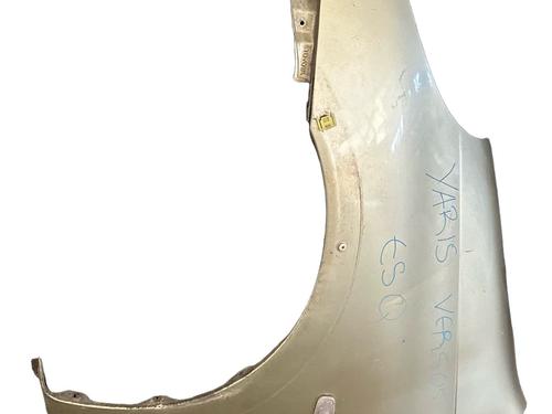 Used Left front fenders Left front fenders TOYOTA YARIS VERSO (_P2_) [1999-2005] 40046023 40046023