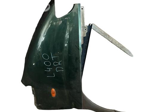 Used Right front fenders Right front fenders MITSUBISHI L400 Van (PD_W, PC_W, PB_V, PA_W, PA_V) [1994-2007] 40046054 40046054