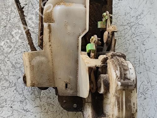 Used Front right lock Front right lock MITSUBISHI L400 Van (PD_W, PC_W, PB_V, PA_W, PA_V) [1994-2007] 40084616 40084616