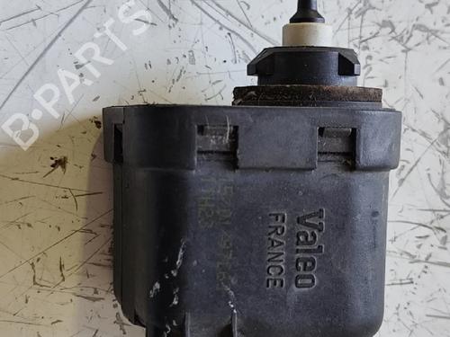 Used Headlight adjuster motor Headlight adjuster motor OPEL CORSA B (S93) [1993-2009] 40084628 40084628