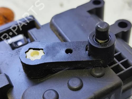 Electronic module MAZDA 6 Station Wagon (GY) | BP40084646M83 - Image 4
