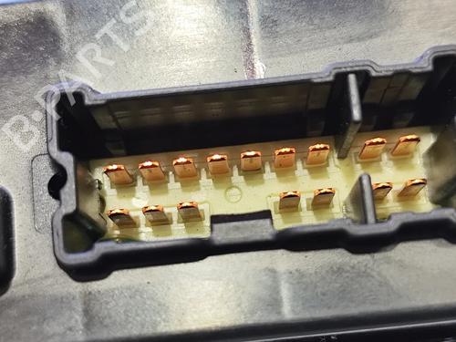 Left front window switch NISSAN QASHQAI II (J11, J11_) | BP40235305I27 - Image 4