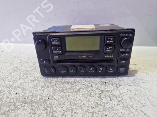 Used Radio Radio TOYOTA RAV 4 II (_A2_) 2.0 4WD (ACA21, ACA20) (150 hp) 40235315 40235315