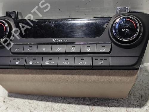 Used Climate control Climate control HYUNDAI TUCSON (TL, TLE) 1.7 CRDi (116 hp) 40256350 40256350
