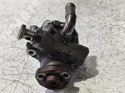 Used Steering pump Steering pump VW BORA I (1J2) 1.9 TDI (130 hp) 40256365 40256365