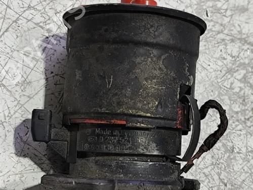 Used Ignition distributor Ignition distributor VW POLO III (6N1) [1994-1999] 40464095 40464095