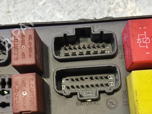 Fuse box RENAULT ESPACE IV (JK0/1_) 2.2 dCi (JK0H) | BP40510481E1 - Image 5