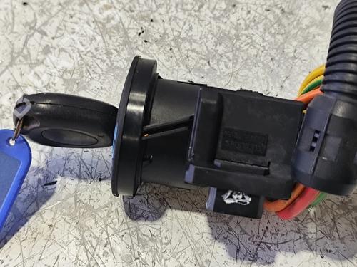 Used Ignition barrel Ignition barrel RENAULT SCÉNIC I MPV (JA0/1_, FA0_) 1.9 dCi (JA05, JA1F) (102 hp) 40510521 40510521