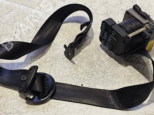 Used Front right belt tensioner Front right belt tensioner SEAT TOLEDO II (1M2) 1.9 TDI (110 hp) 40510525 40510525