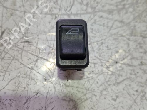 Used Right front window switch Right front window switch VOLVO V40 Estate (645) 1.9 DI (95 hp) 40527153 40527153
