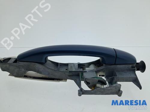 Used Front right exterior door handle Front right exterior door handle 36873365 36873365