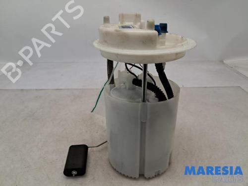 Used Fuel pump FIAT PUNTO (199_) 0.9 Twinair Turbo (86 hp) 31404490